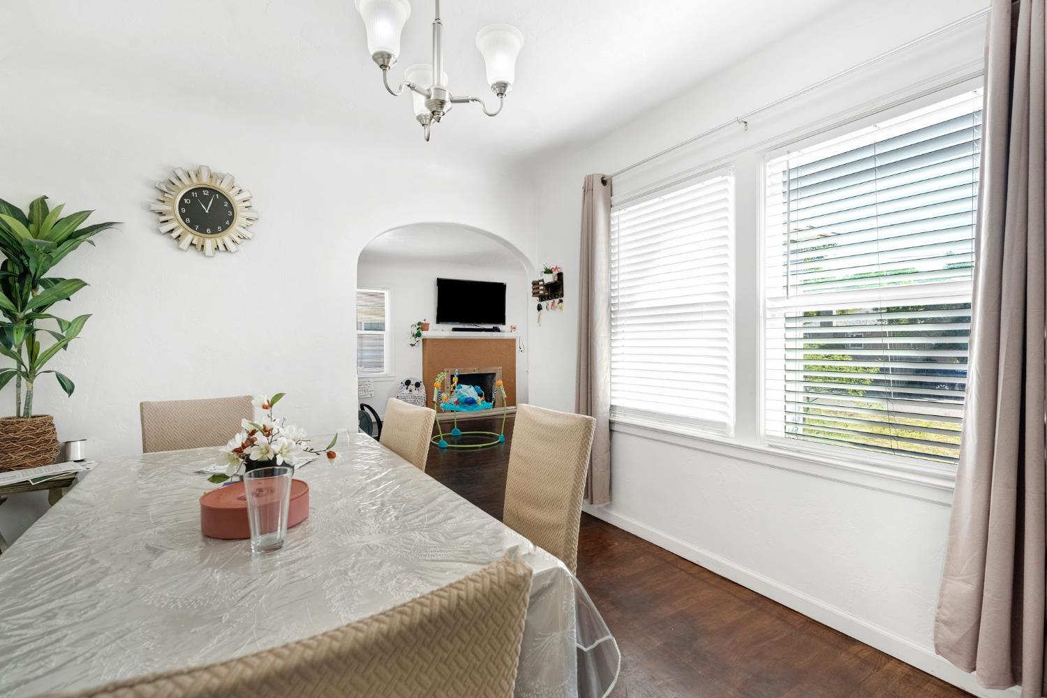 1631 Harrison, Fresno, CA 93704