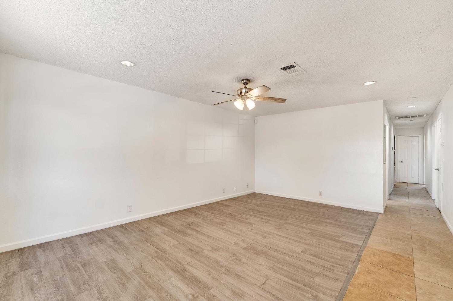 2151 S Bardell Ave, Fresno, CA 93706