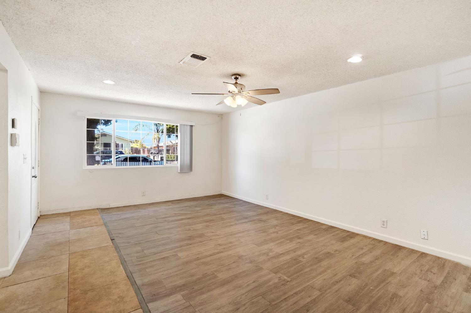 2151 S Bardell Ave, Fresno, CA 93706