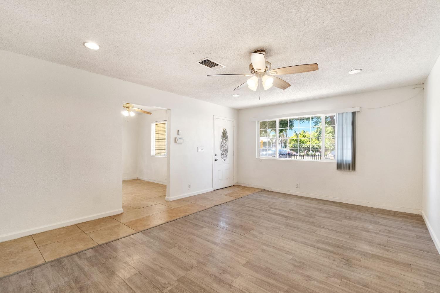 2151 S Bardell Ave, Fresno, CA 93706