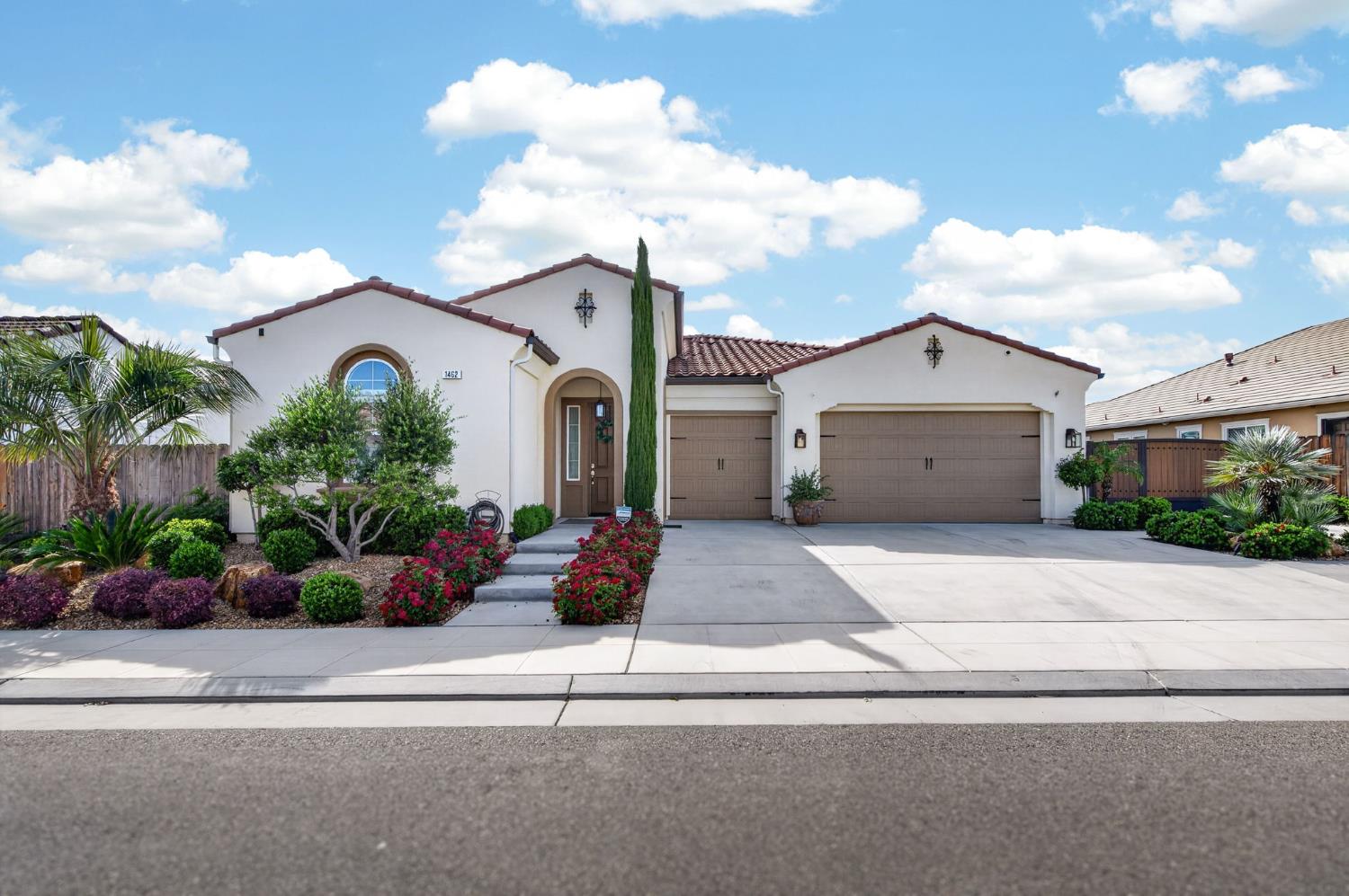 1462 N Twinberry Ave, Clovis, CA 93619