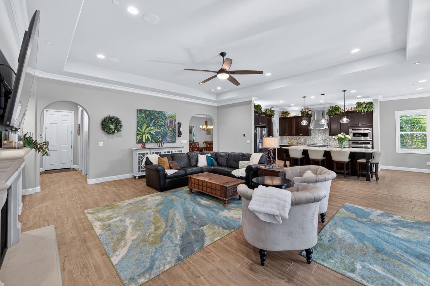 1462 N Twinberry Ave, Clovis, CA 93619