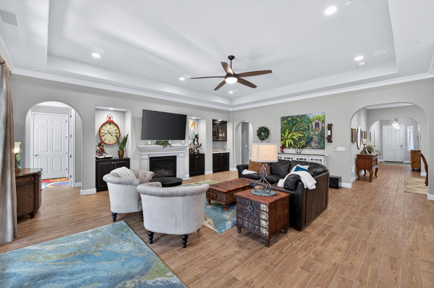 1462 N Twinberry Ave, Clovis, CA 93619