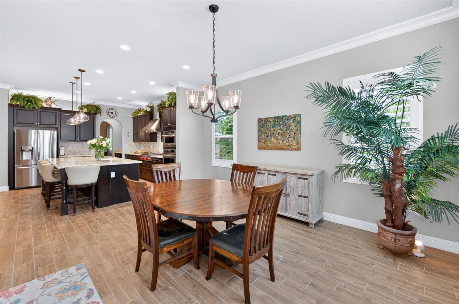 1462 N Twinberry Ave, Clovis, CA 93619