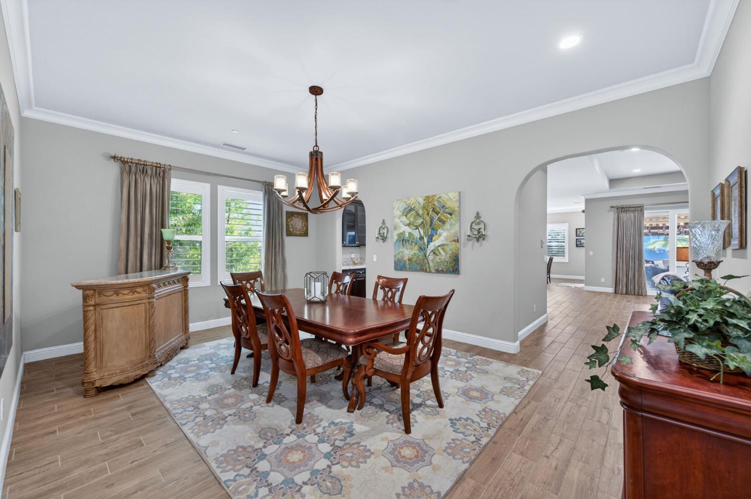 1462 N Twinberry Ave, Clovis, CA 93619