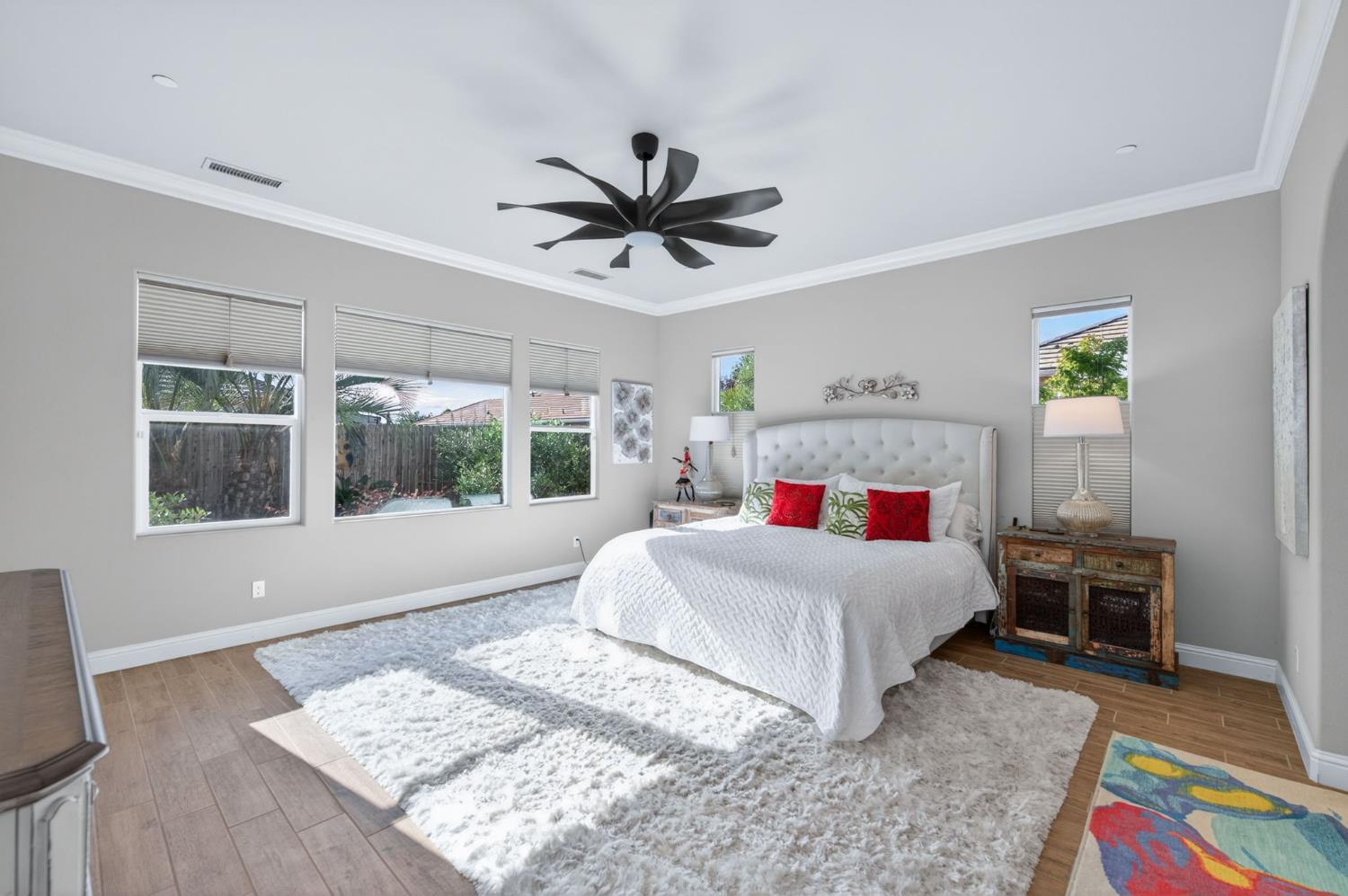 1462 N Twinberry Ave, Clovis, CA 93619