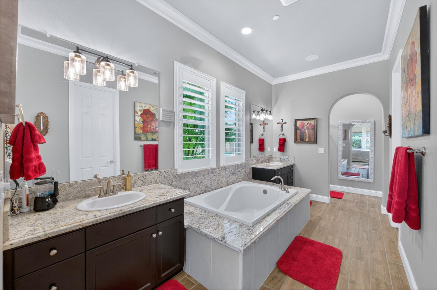 1462 N Twinberry Ave, Clovis, CA 93619