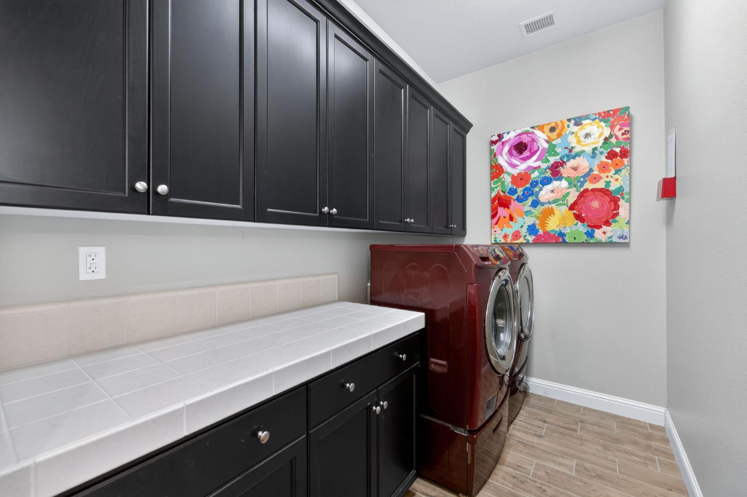 1462 N Twinberry Ave, Clovis, CA 93619