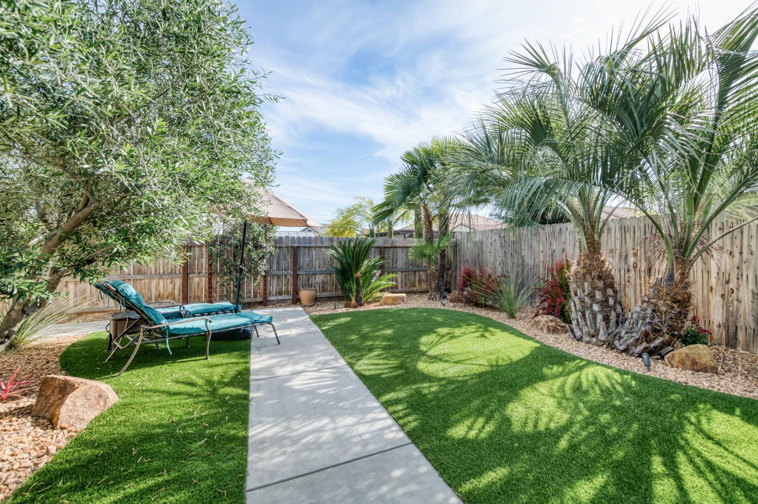 1462 N Twinberry Ave, Clovis, CA 93619