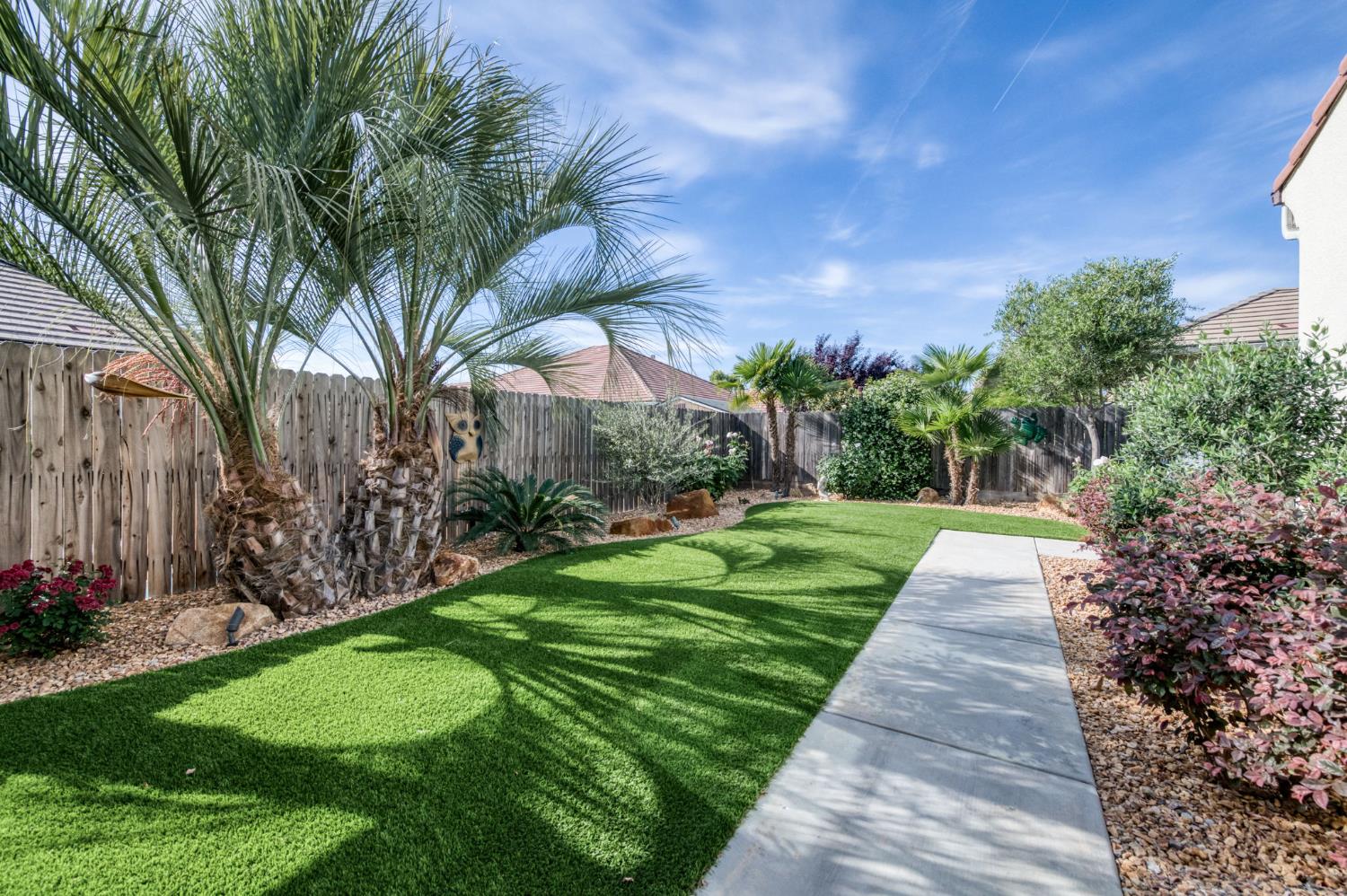 1462 N Twinberry Ave, Clovis, CA 93619