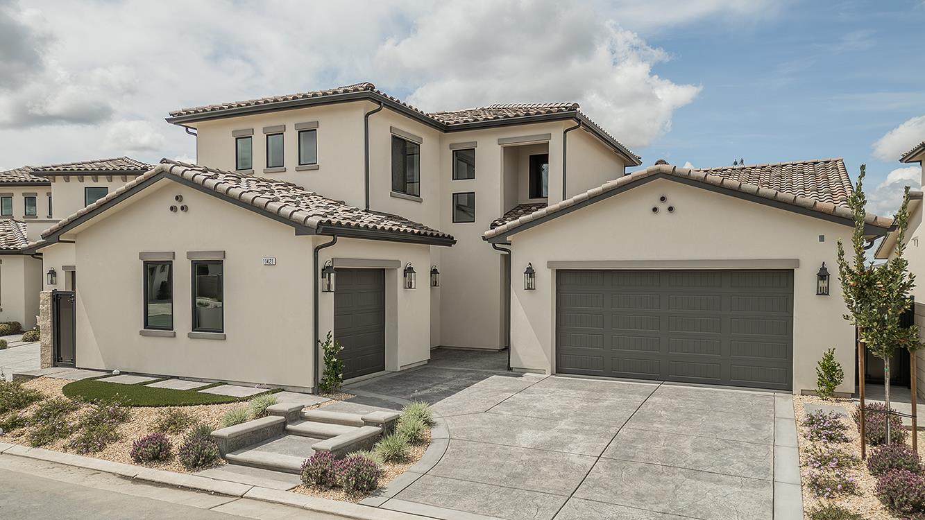 11421 N Live Oak Dr, Fresno, CA 93730