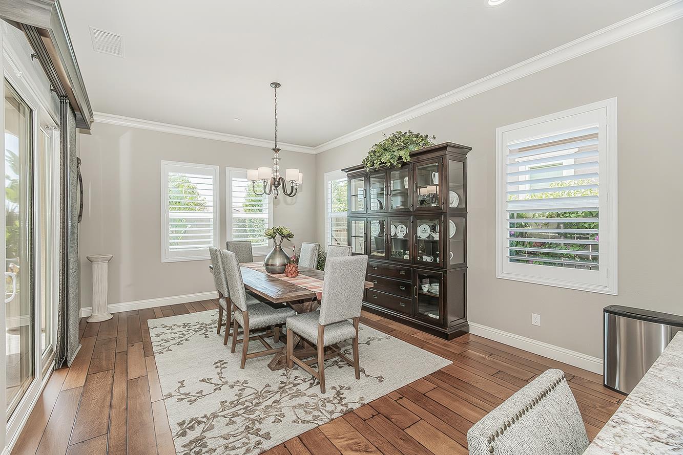 3160 Salem Ave, Clovis, CA 93619