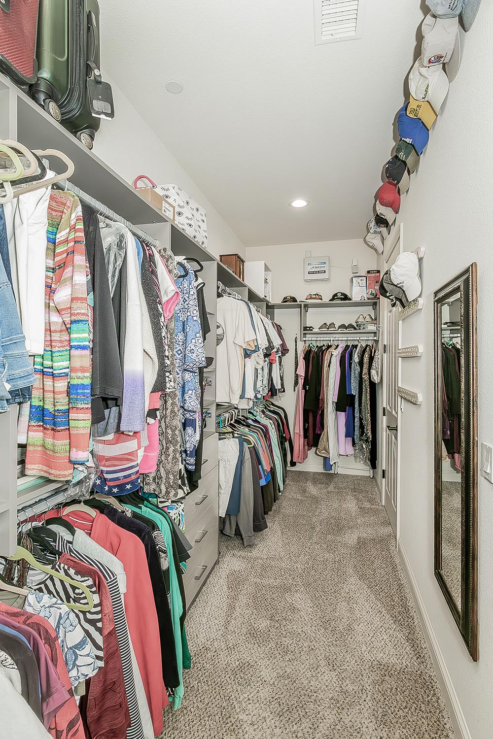 3160 Salem Ave, Clovis, CA 93619