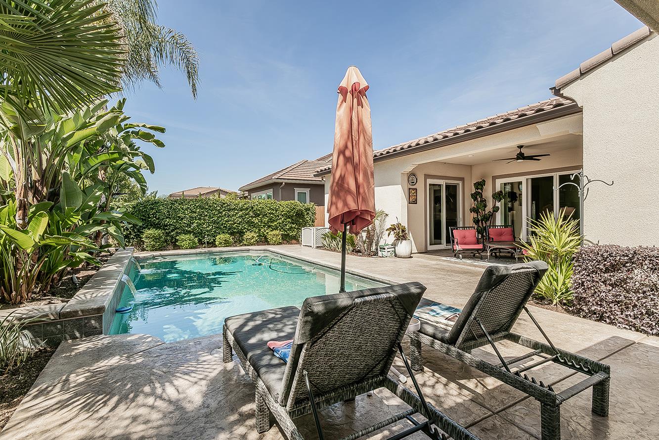 3160 Salem Ave, Clovis, CA 93619