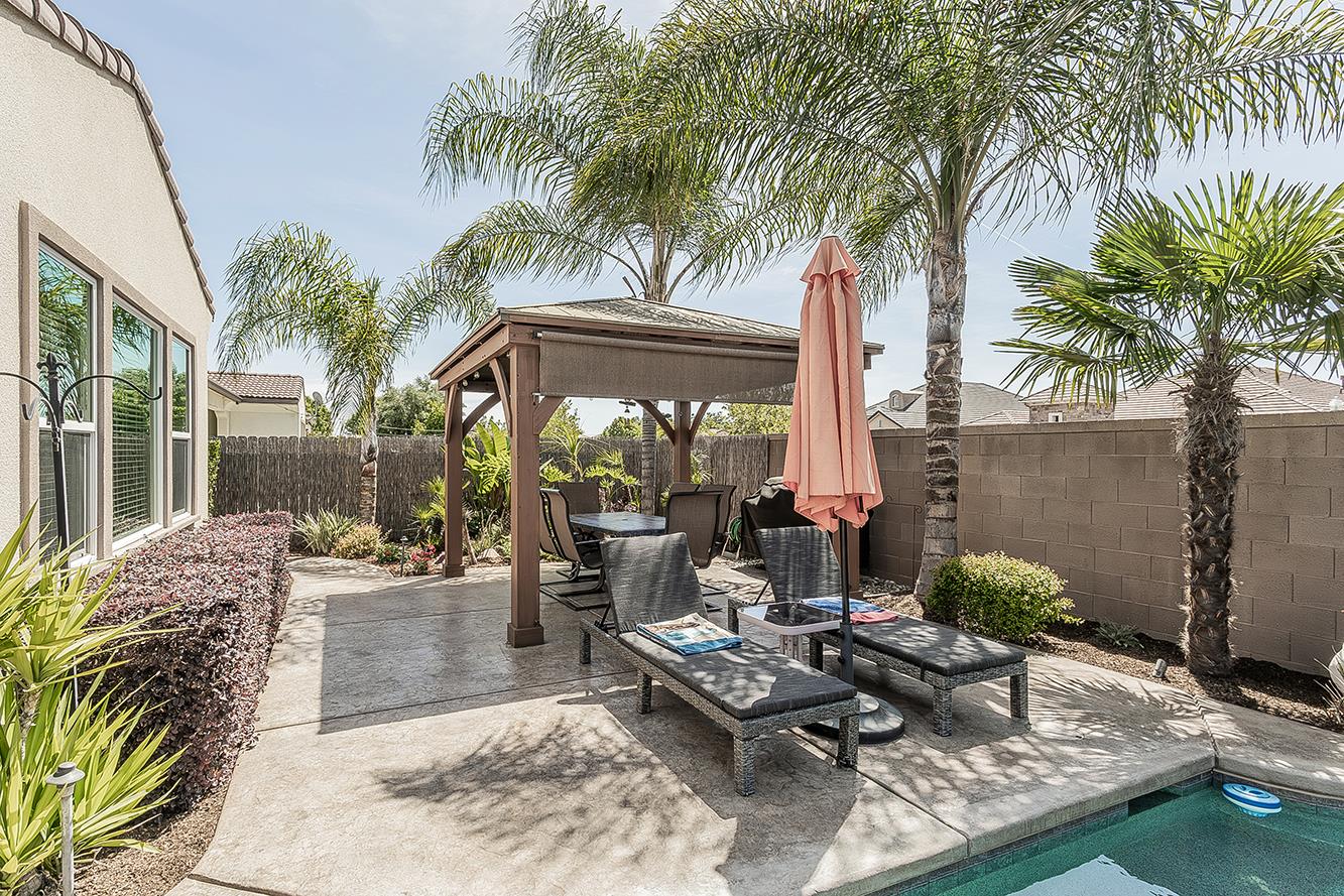 3160 Salem Ave, Clovis, CA 93619