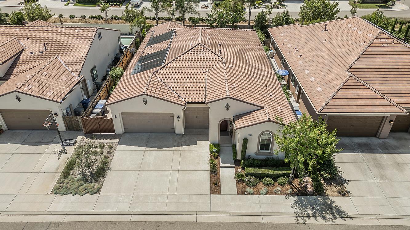 3160 Salem Ave, Clovis, CA 93619