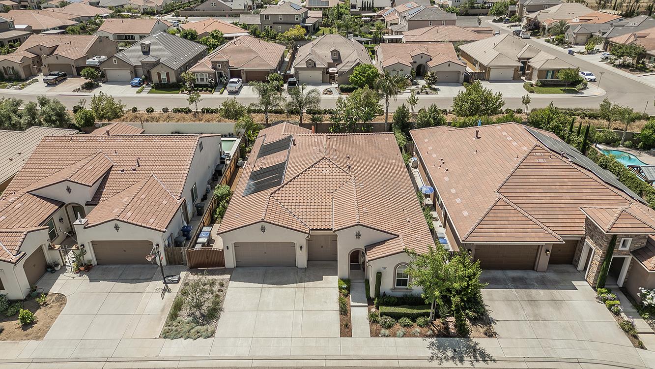 3160 Salem Ave, Clovis, CA 93619