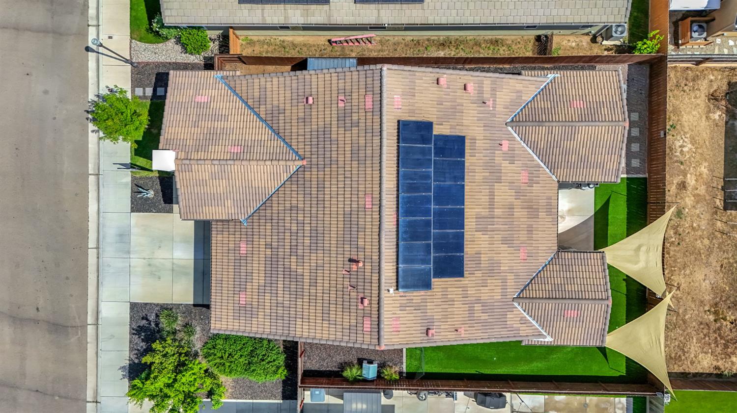 4158 Buckingham Ave, Clovis, CA 93619