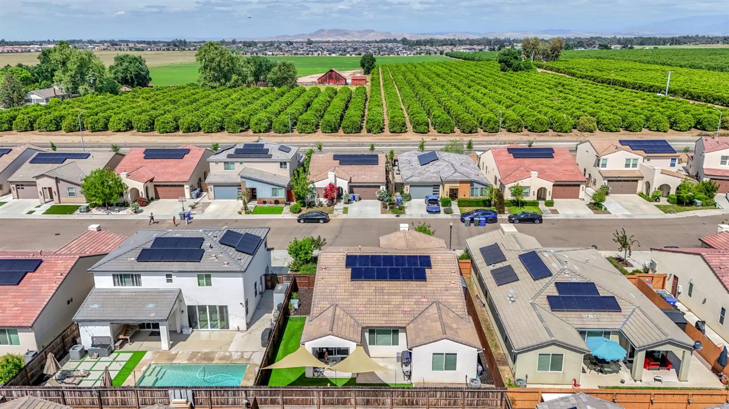 4158 Buckingham Ave, Clovis, CA 93619