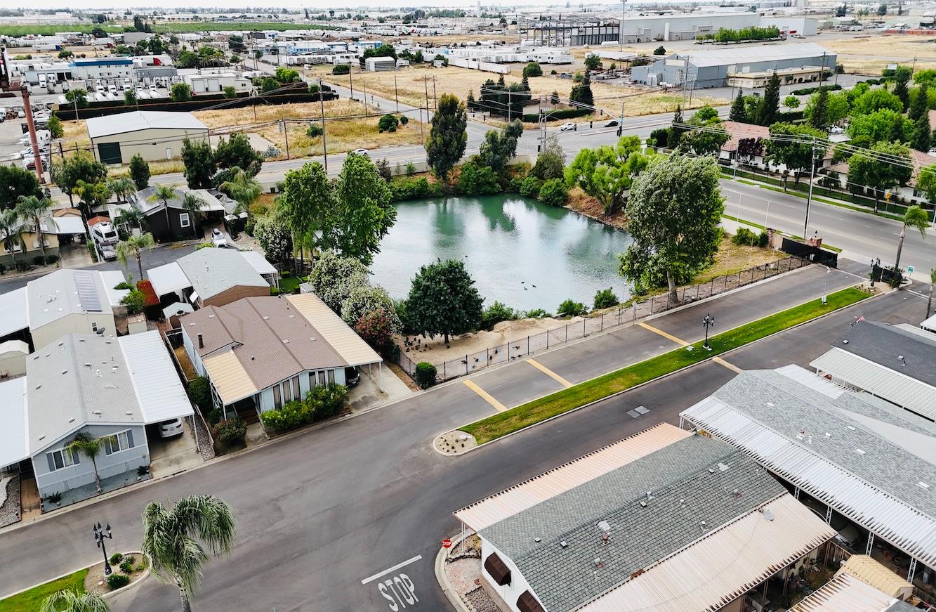 2575 S Willow Ave N #210, Fresno, CA 93725