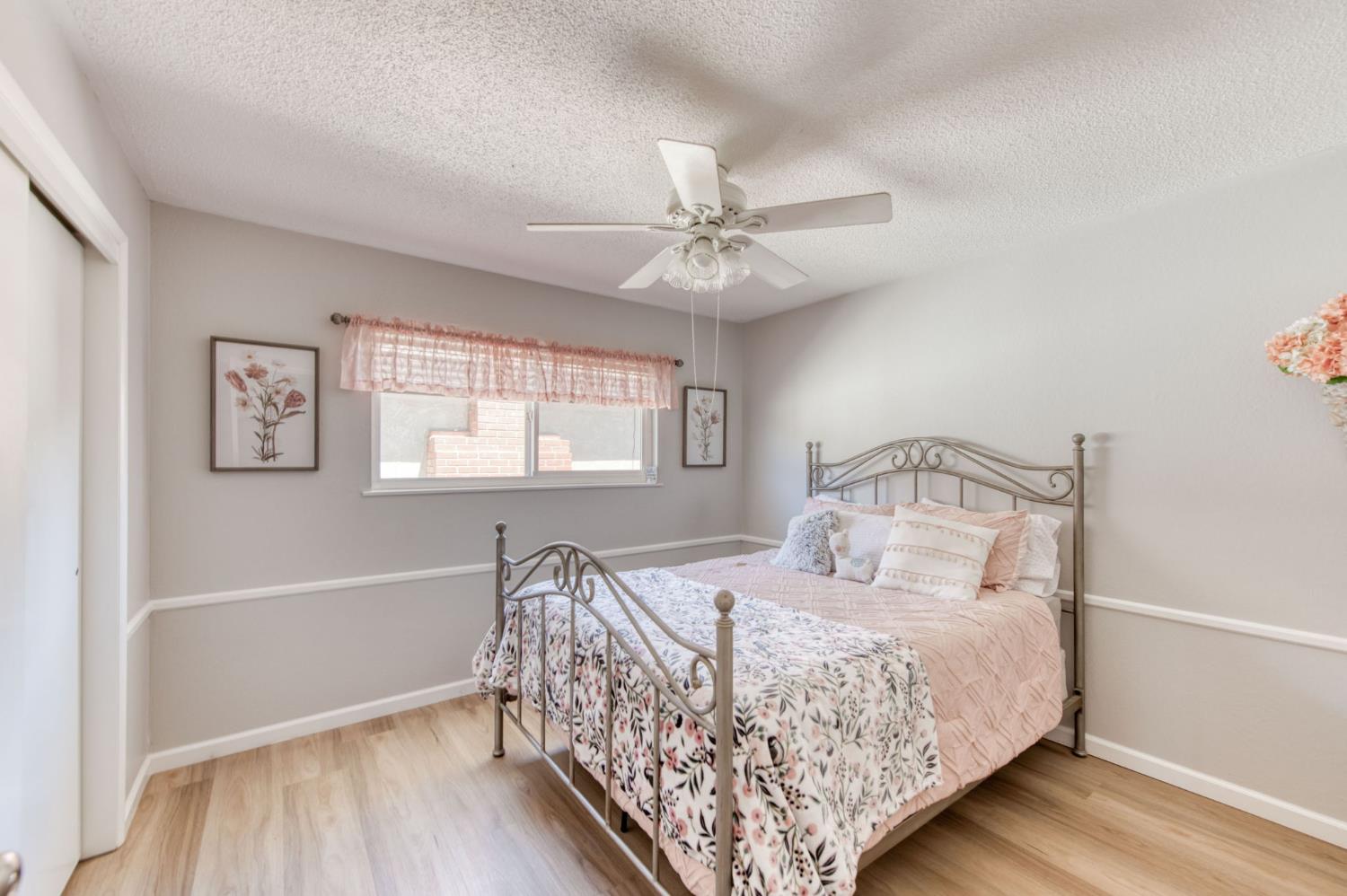 6228 N Millbrook Ave, Fresno, CA 93710