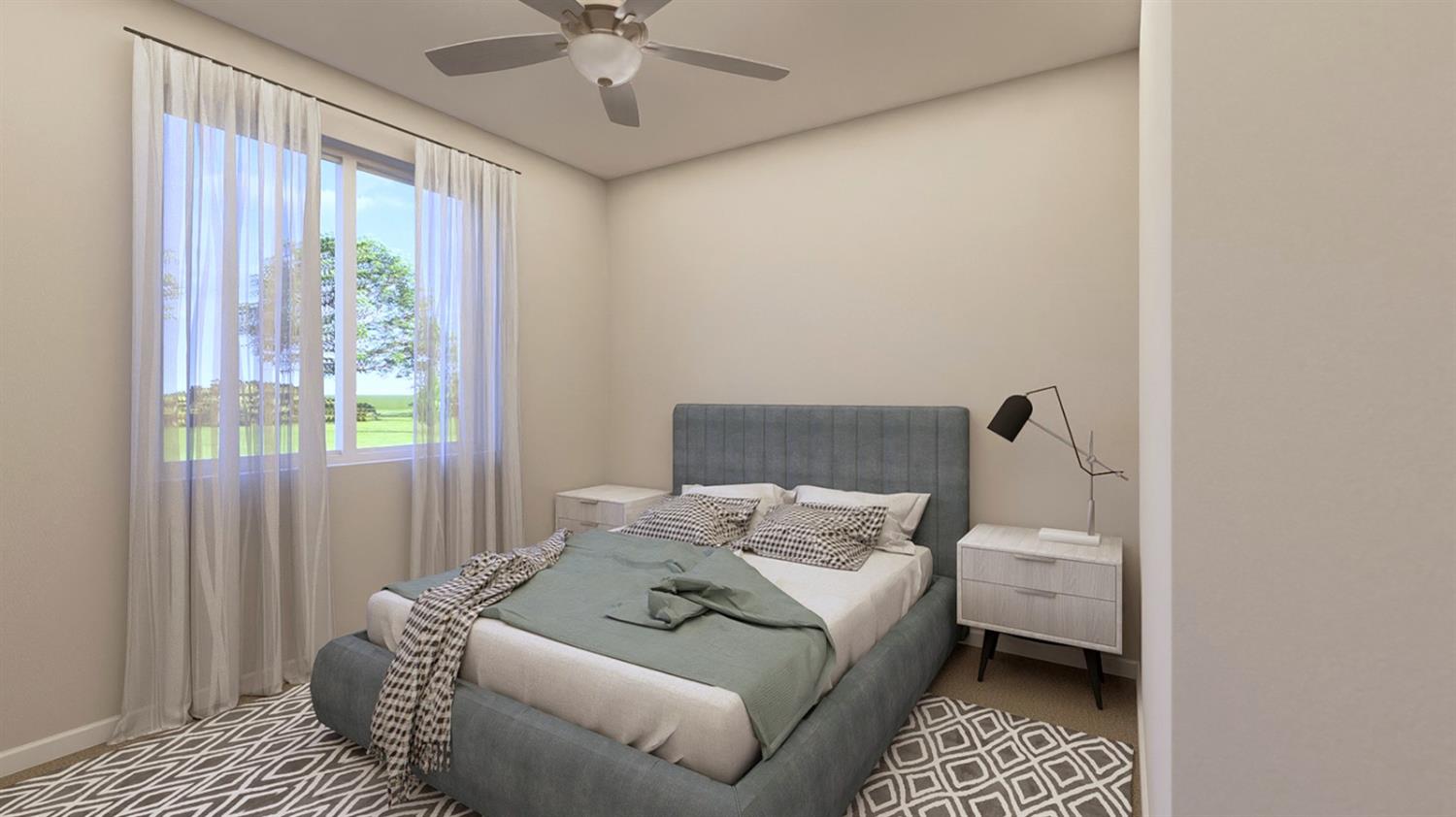 2455 E Okeefe Dr, Fresno, CA 93720