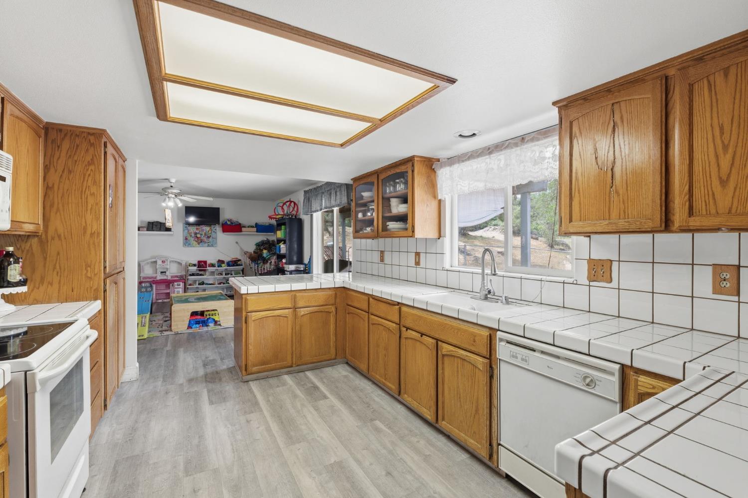 29206 Yosemite Springs Pkwy, Coarsegold, CA 93614