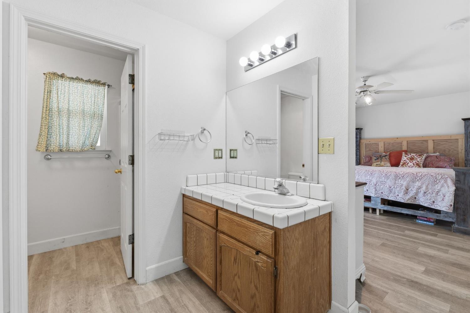 29206 Yosemite Springs Pkwy, Coarsegold, CA 93614