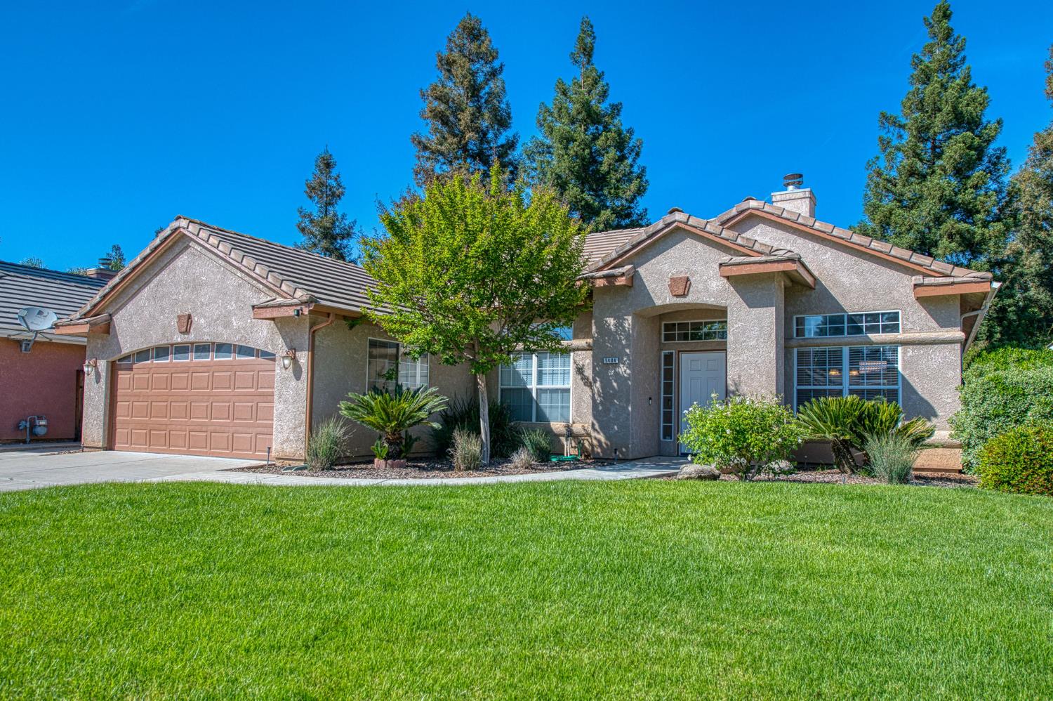 5484 El Paso, Fresno, CA 93722