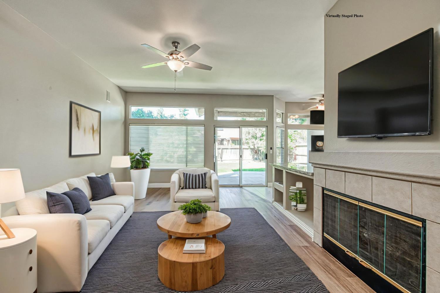 5484 El Paso, Fresno, CA 93722