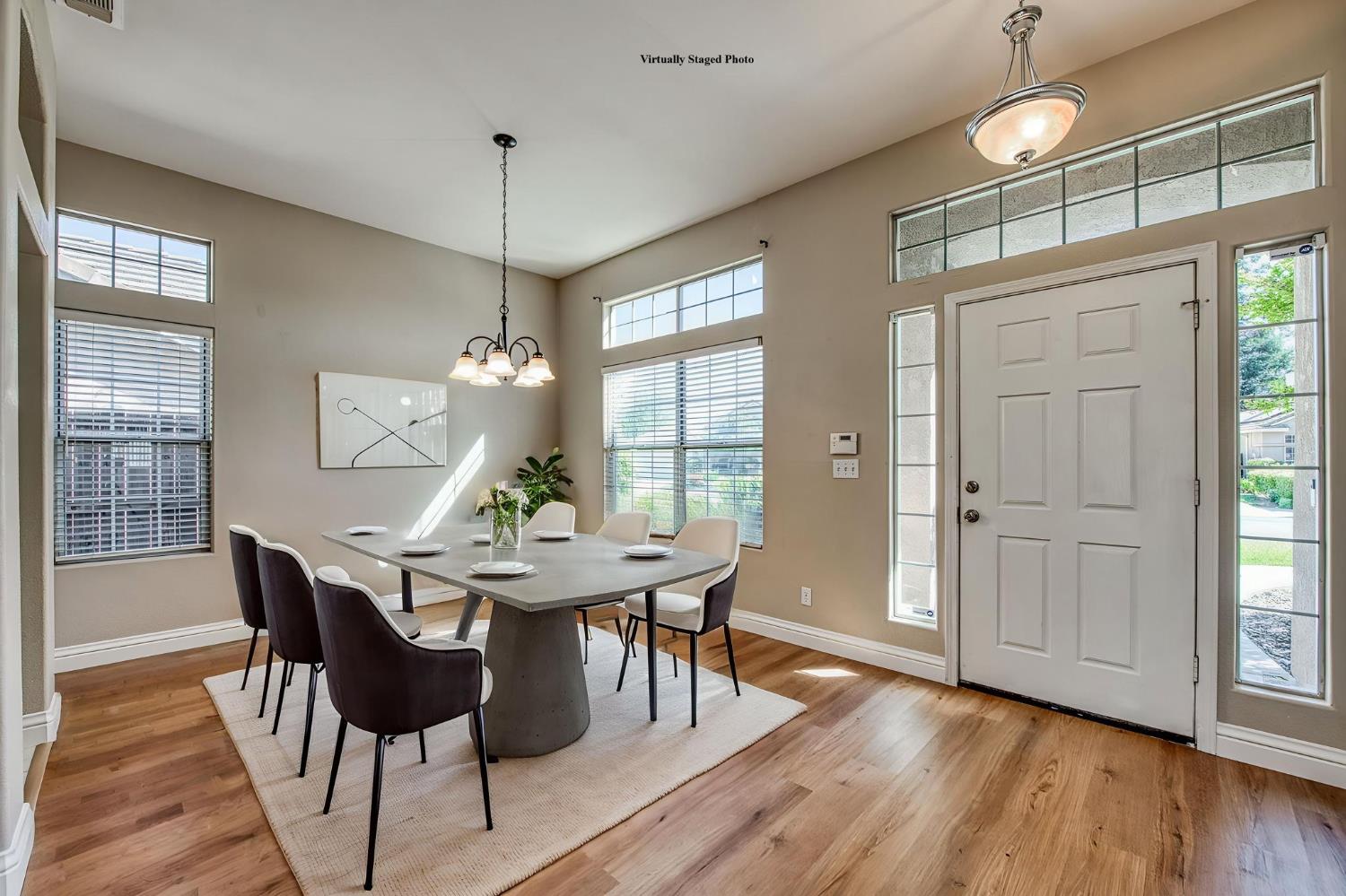 5484 El Paso, Fresno, CA 93722