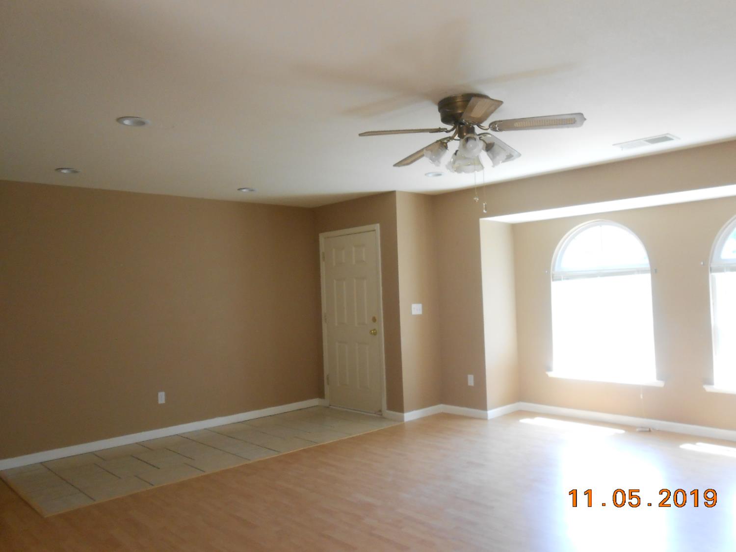 1773 Erwin Ln, Yokuts Valley, CA 93675