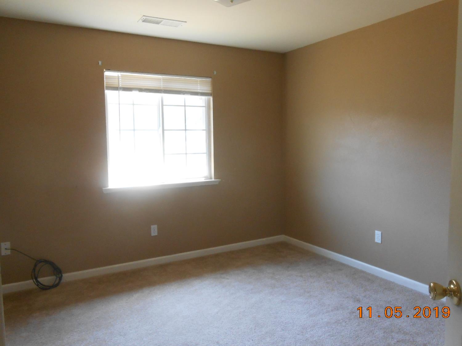 1773 Erwin Ln, Yokuts Valley, CA 93675