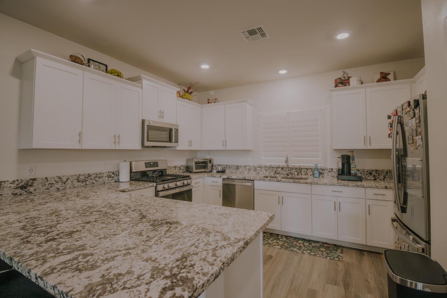 1451 W Ryan Ave, Fowler, CA 93625