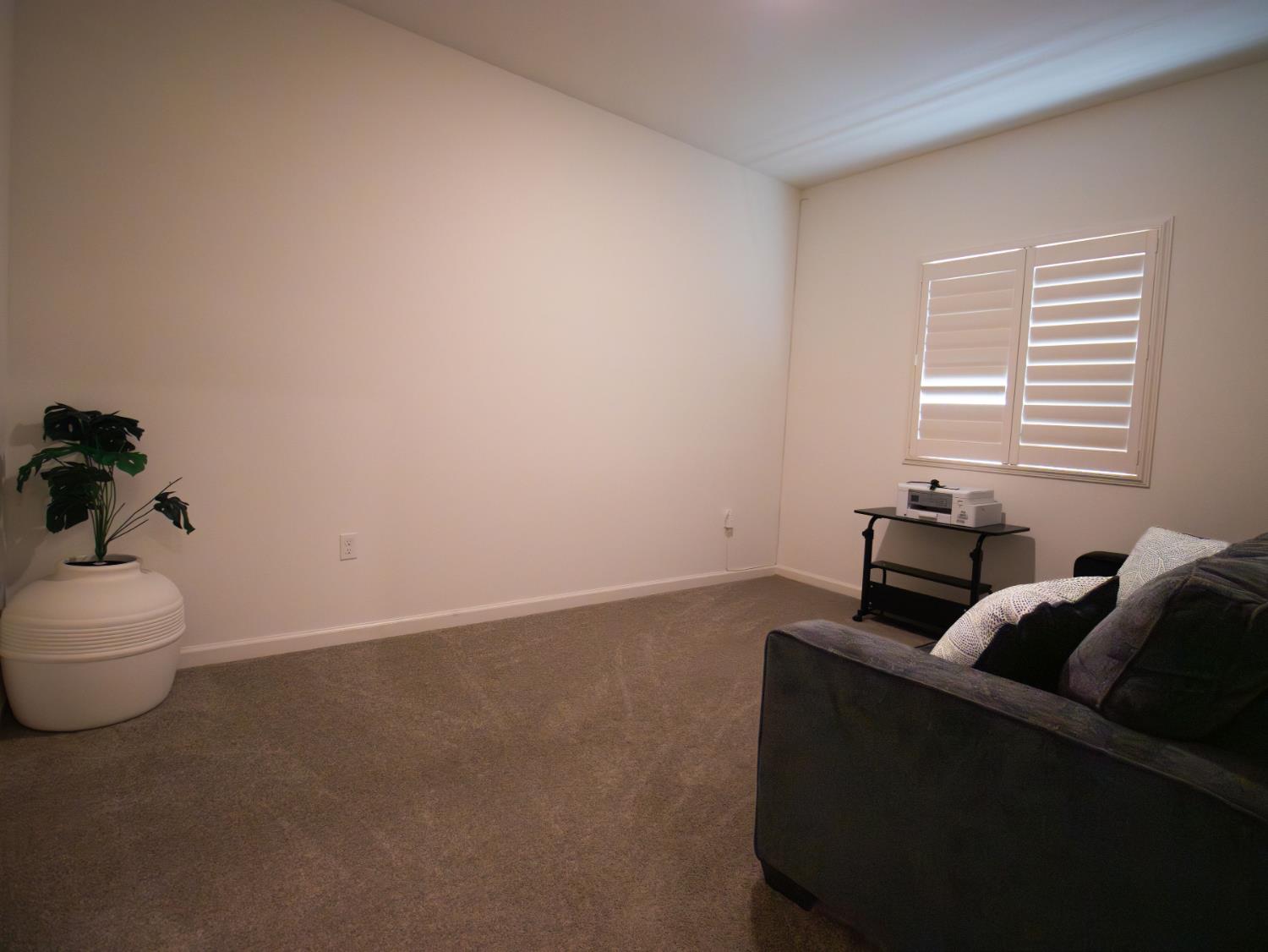 1451 W Ryan Ave, Fowler, CA 93625