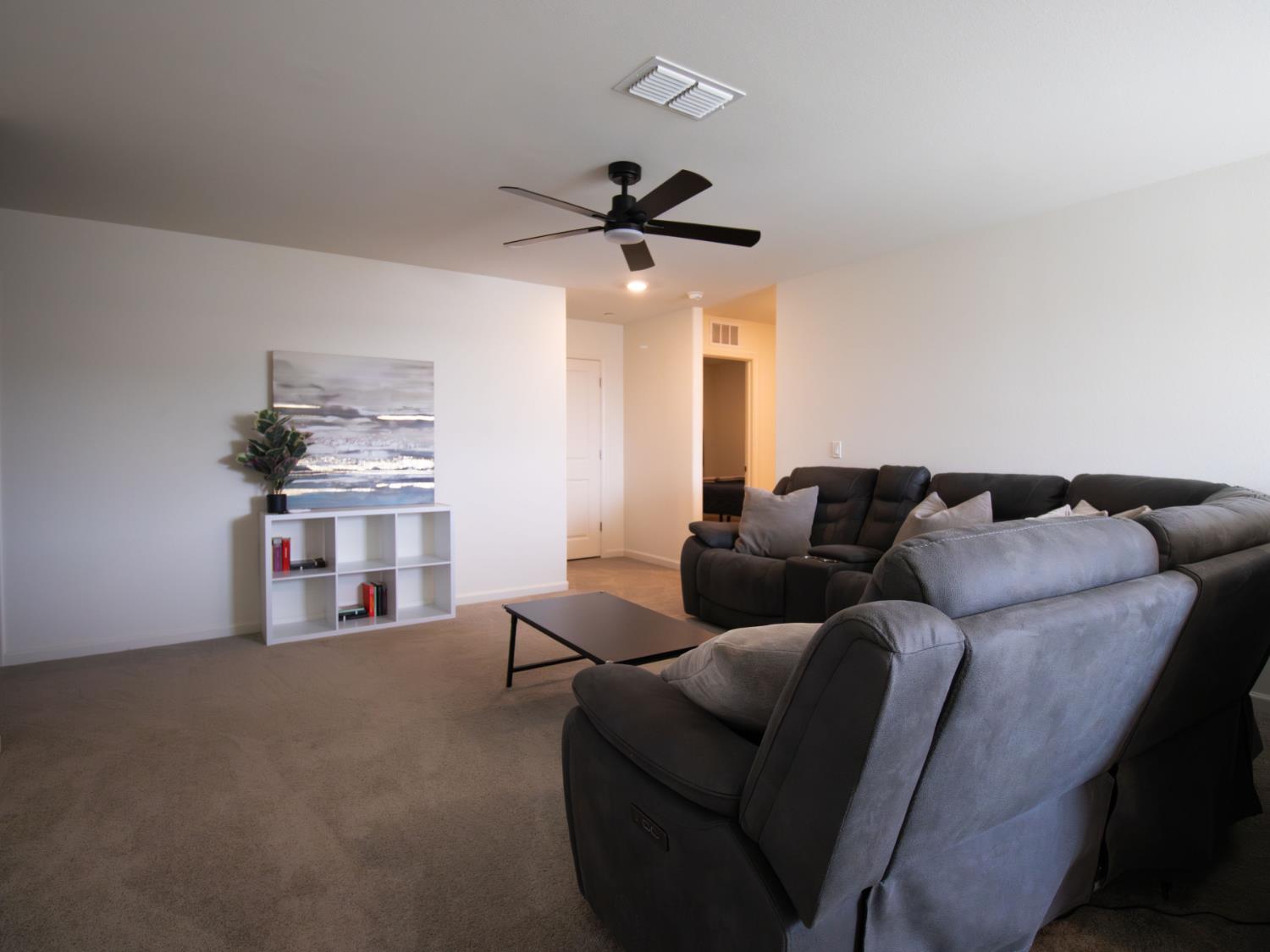 1451 W Ryan Ave, Fowler, CA 93625