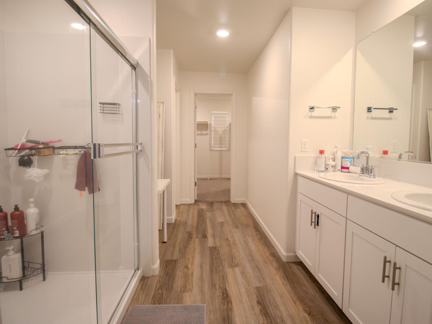 1451 W Ryan Ave, Fowler, CA 93625