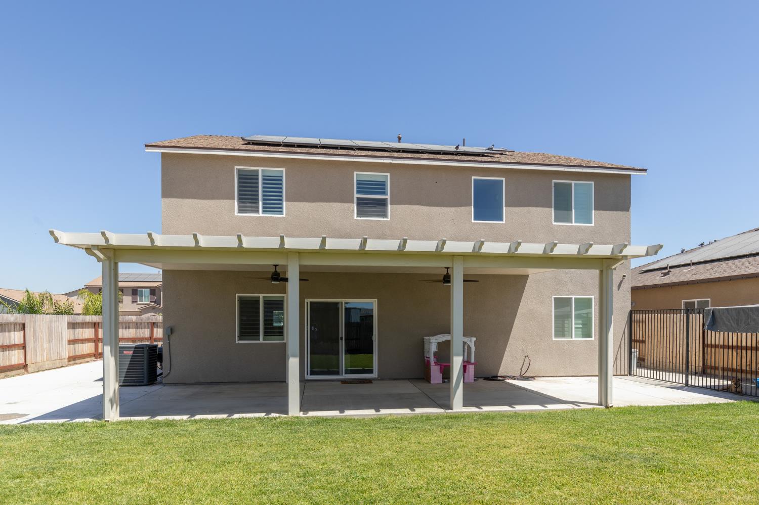 1451 W Ryan Ave, Fowler, CA 93625