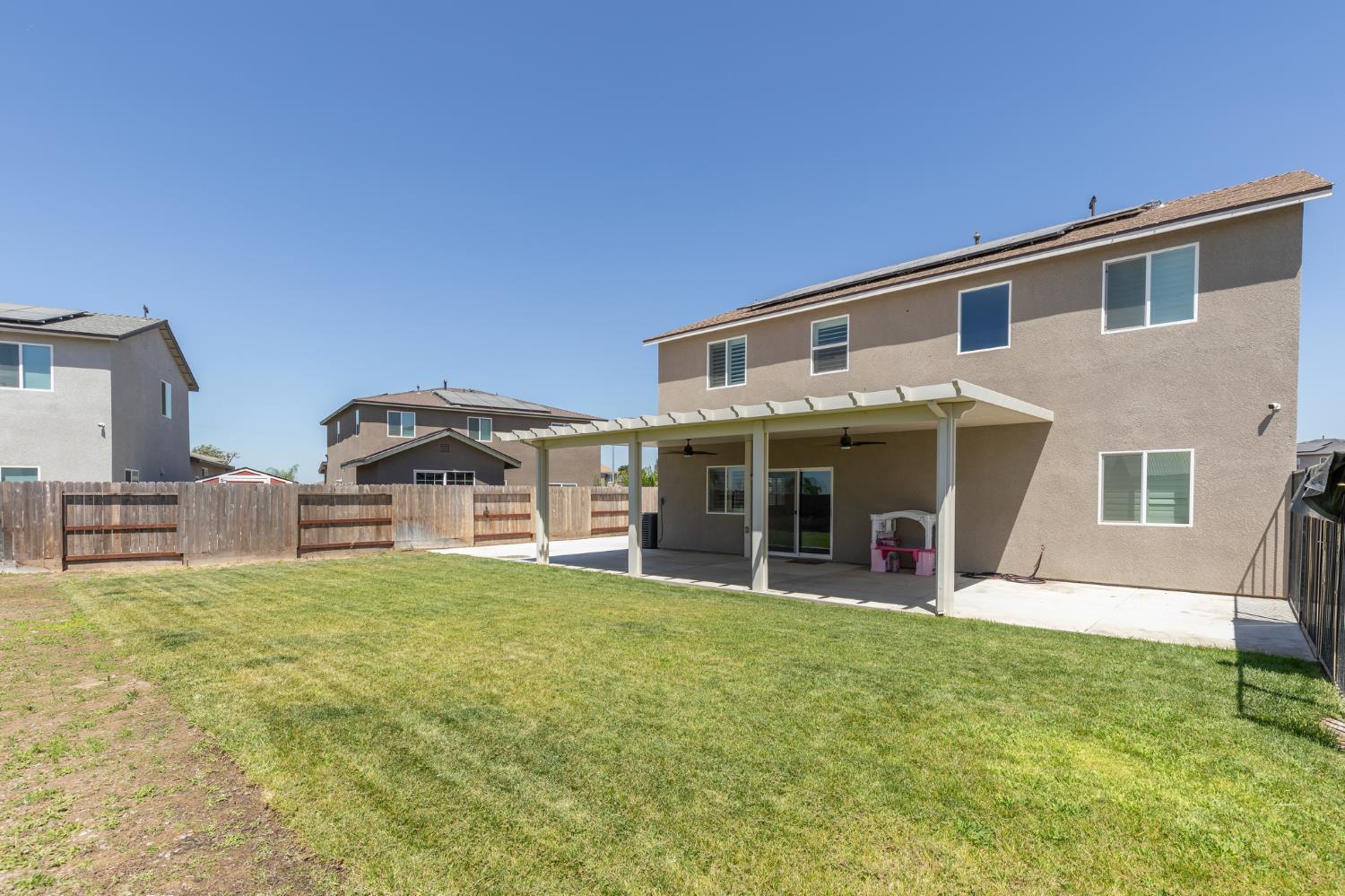1451 W Ryan Ave, Fowler, CA 93625