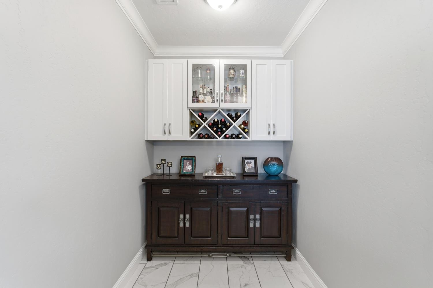 835 S Bliss Ave, Fresno, CA 93727