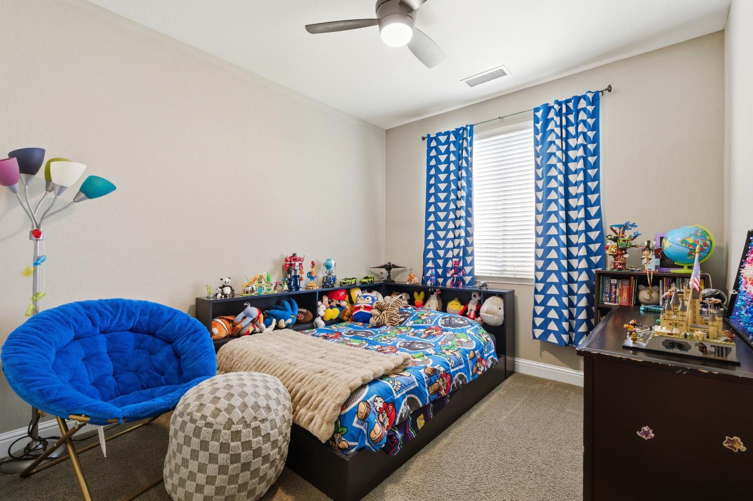 835 S Bliss Ave, Fresno, CA 93727