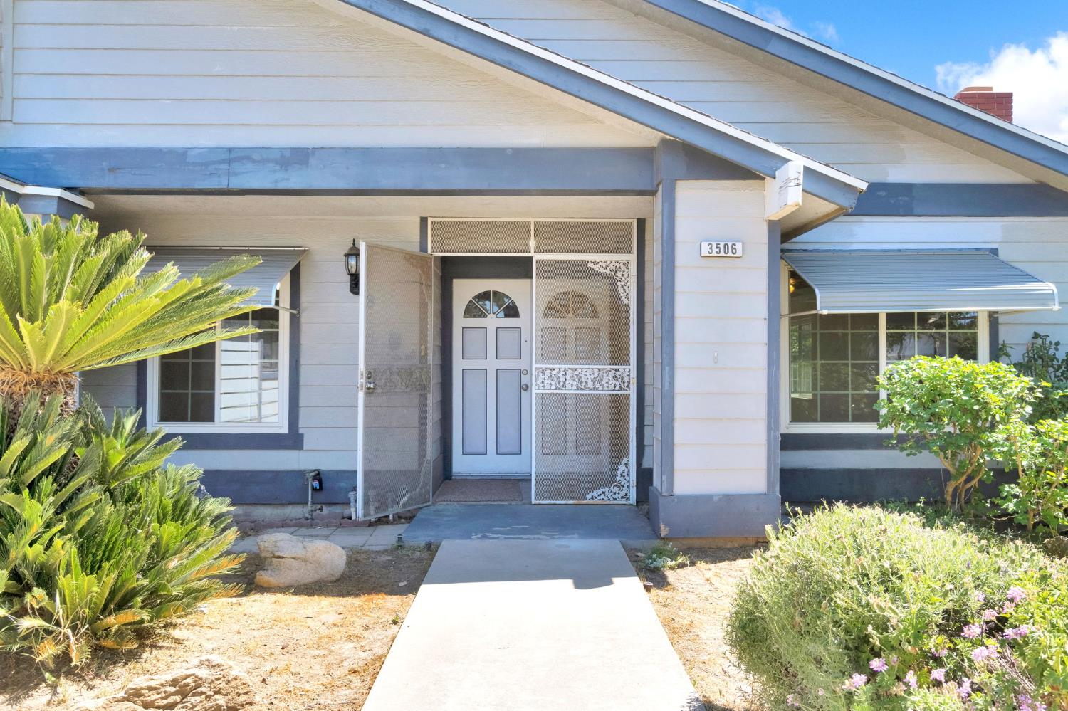 3506 Mulberry St, Selma, CA 93662