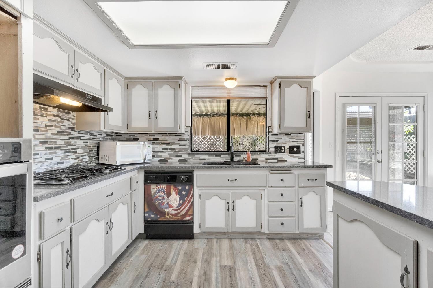 3506 Mulberry St, Selma, CA 93662