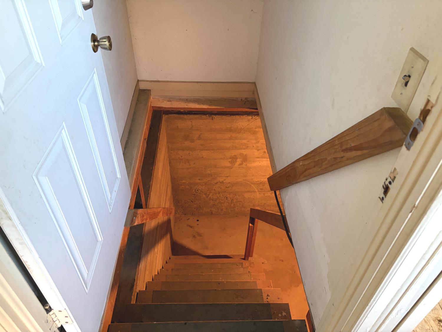 397 Hoover St, Coalinga, CA 93210