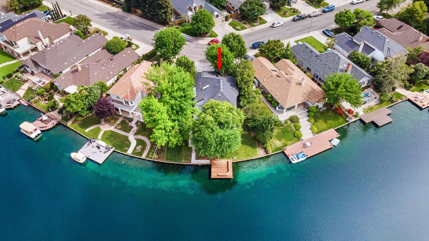 637 E Pintail Cir, Fresno, CA 93730