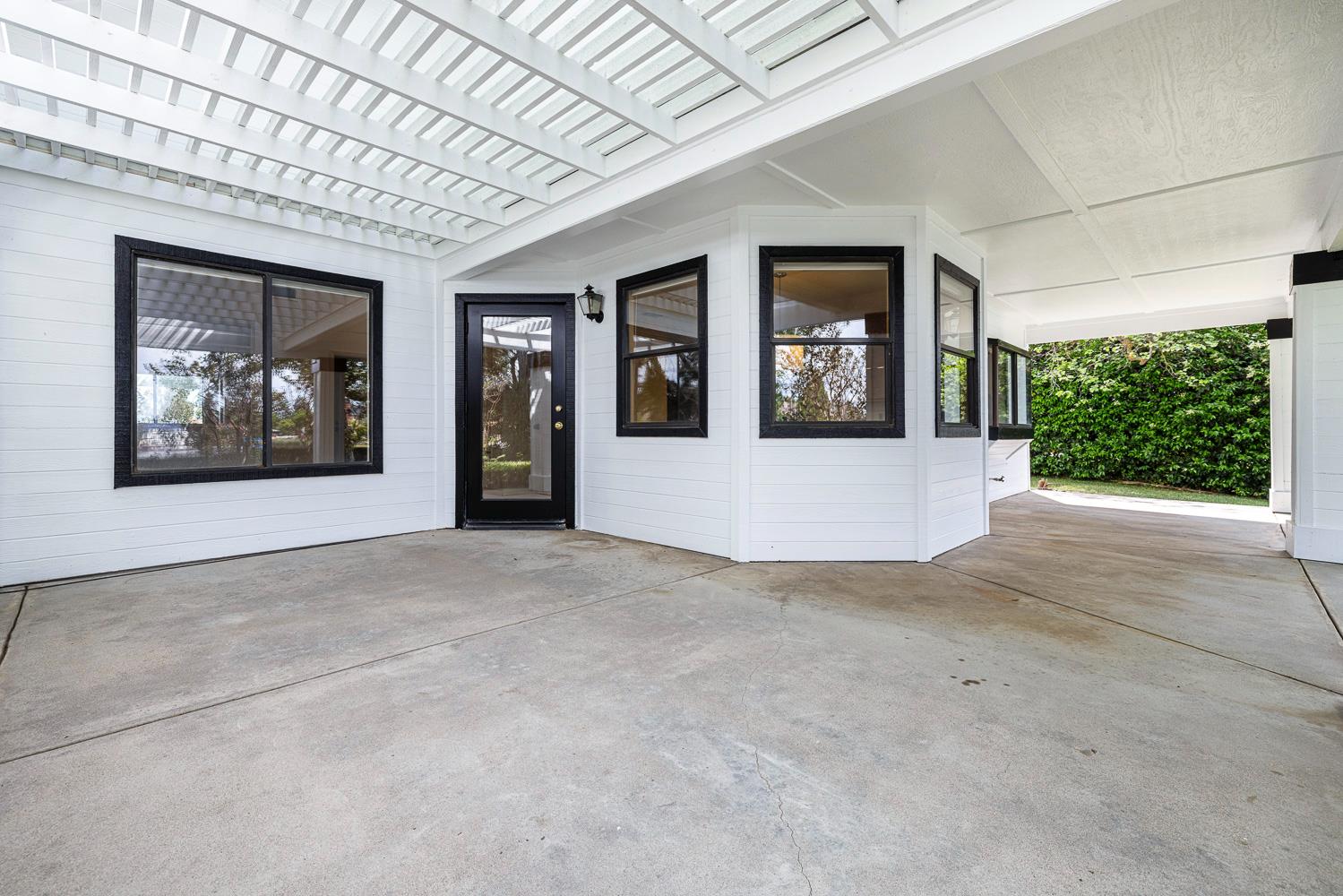 637 E Pintail Cir, Fresno, CA 93730