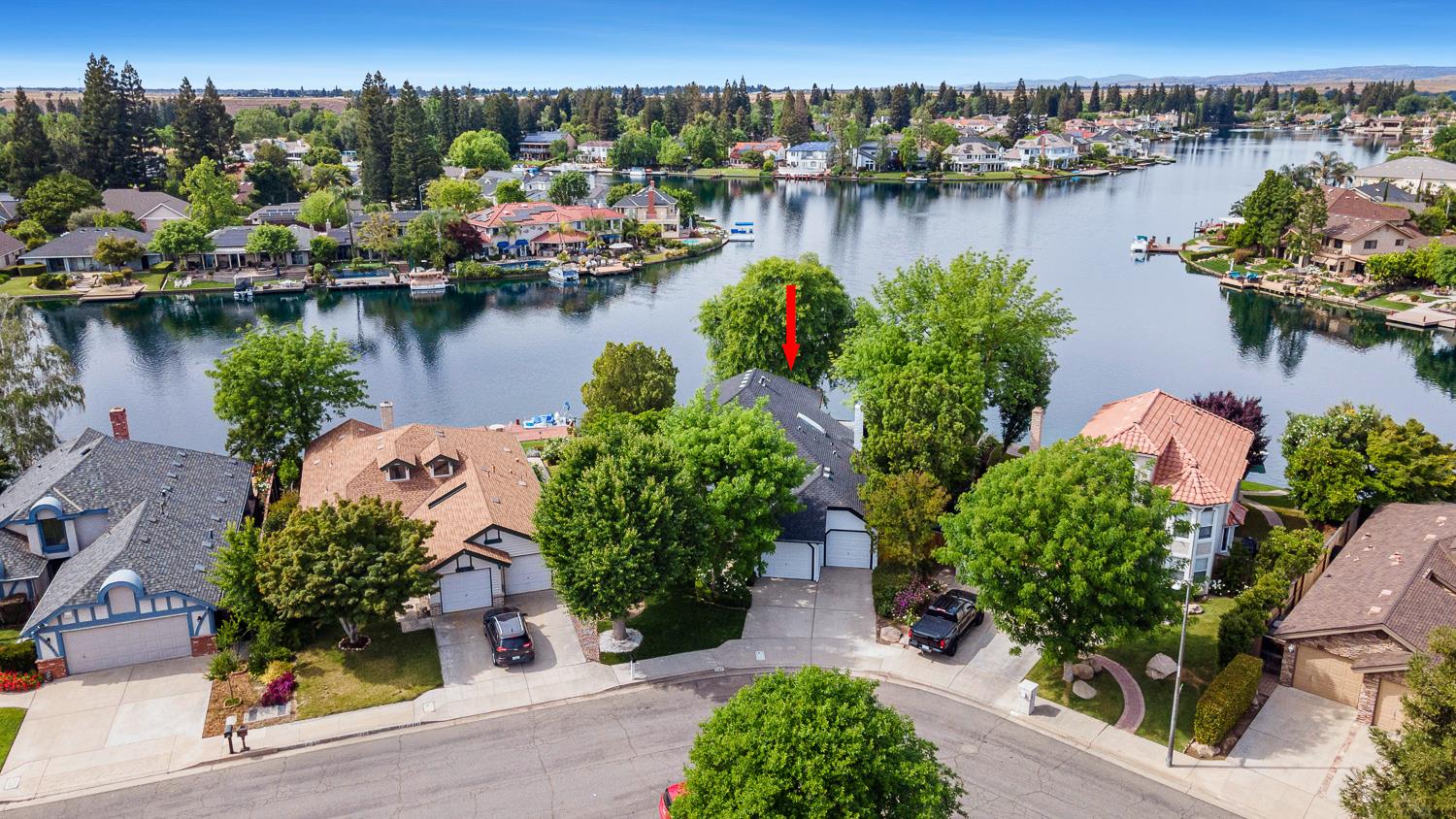 637 E Pintail Cir, Fresno, CA 93730