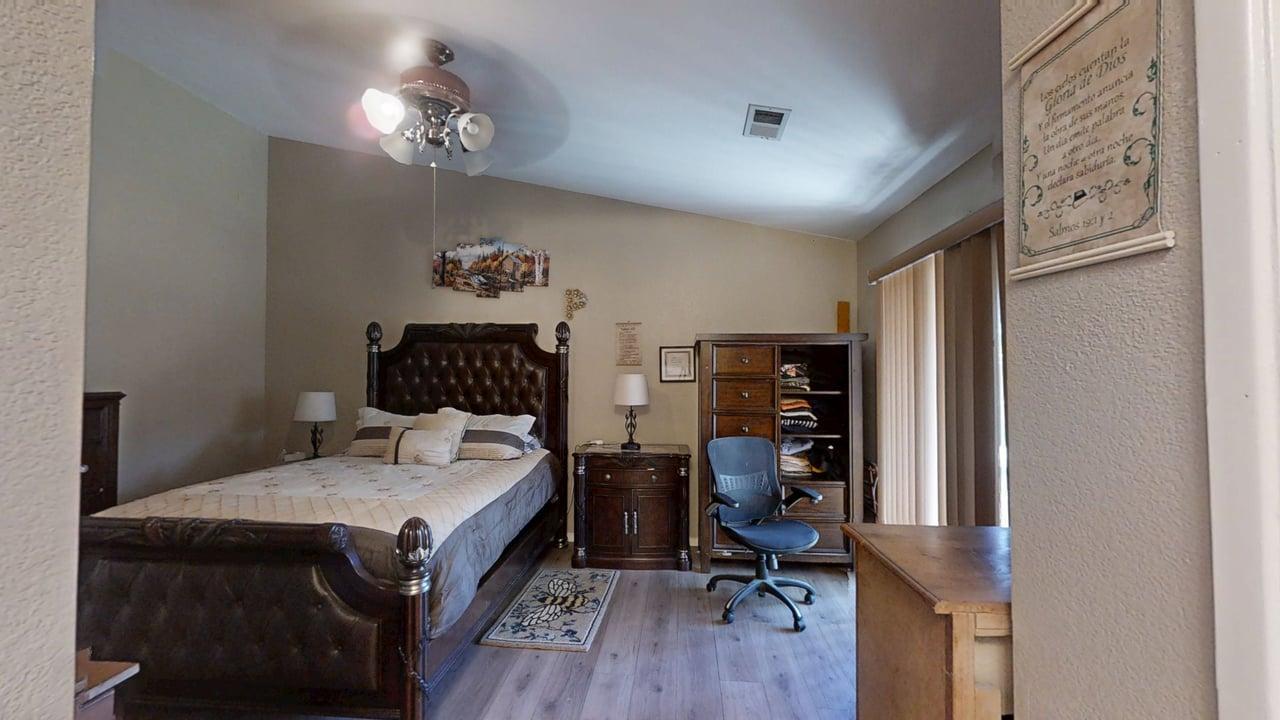 1728 Saltbrush Ave, Coalinga, CA 93210