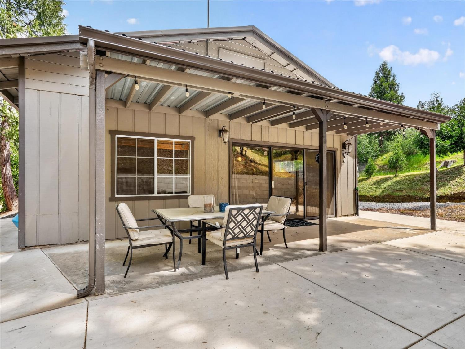 41860 Road 222, Oakhurst, CA 93644
