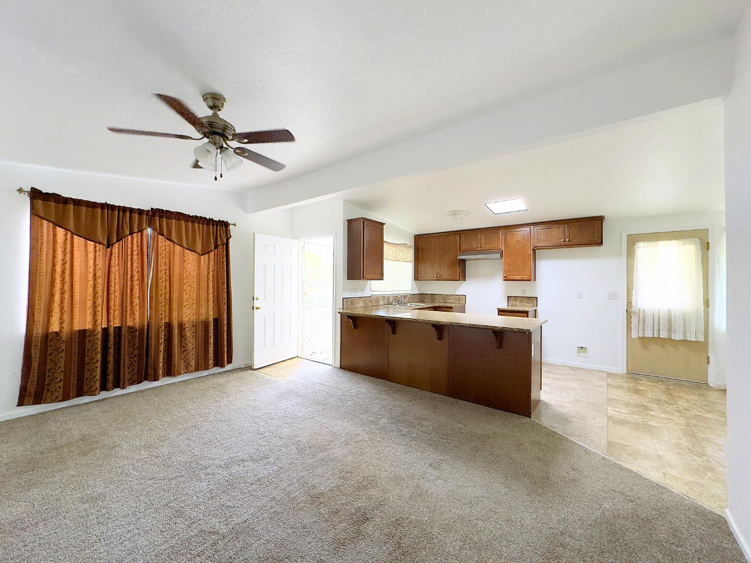 1205 Bell Ave, Corcoran, CA 93212